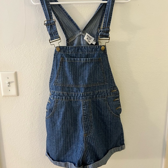 Princess Polly  Blue Denim  Kacey Overall Shorts - Picture 5 of 6